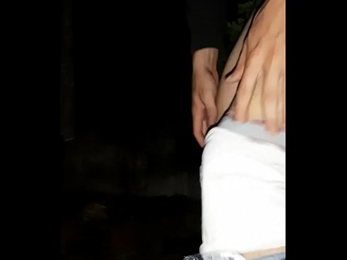 ❤️ Fqinji im u hodh në murin tim të karantinës ☑ Video seksi në sq.goodseller.top