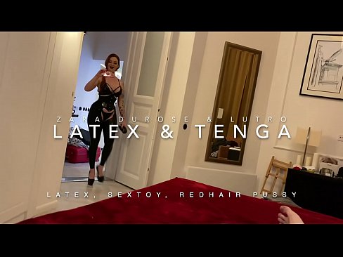 ❤️ Njerka flokëkuqe me kostum latex e qitur nga njerku ☑ Video seksi në sq.goodseller.top